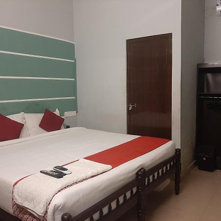 Cochin Airport Hotel Kochi Kültér fotó