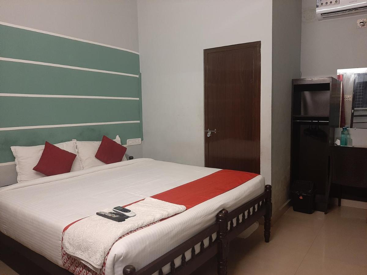 Cochin Airport Hotel Kochi Kültér fotó